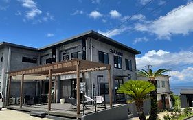 ブッティーベット 伊豆大島 ゲストハウス